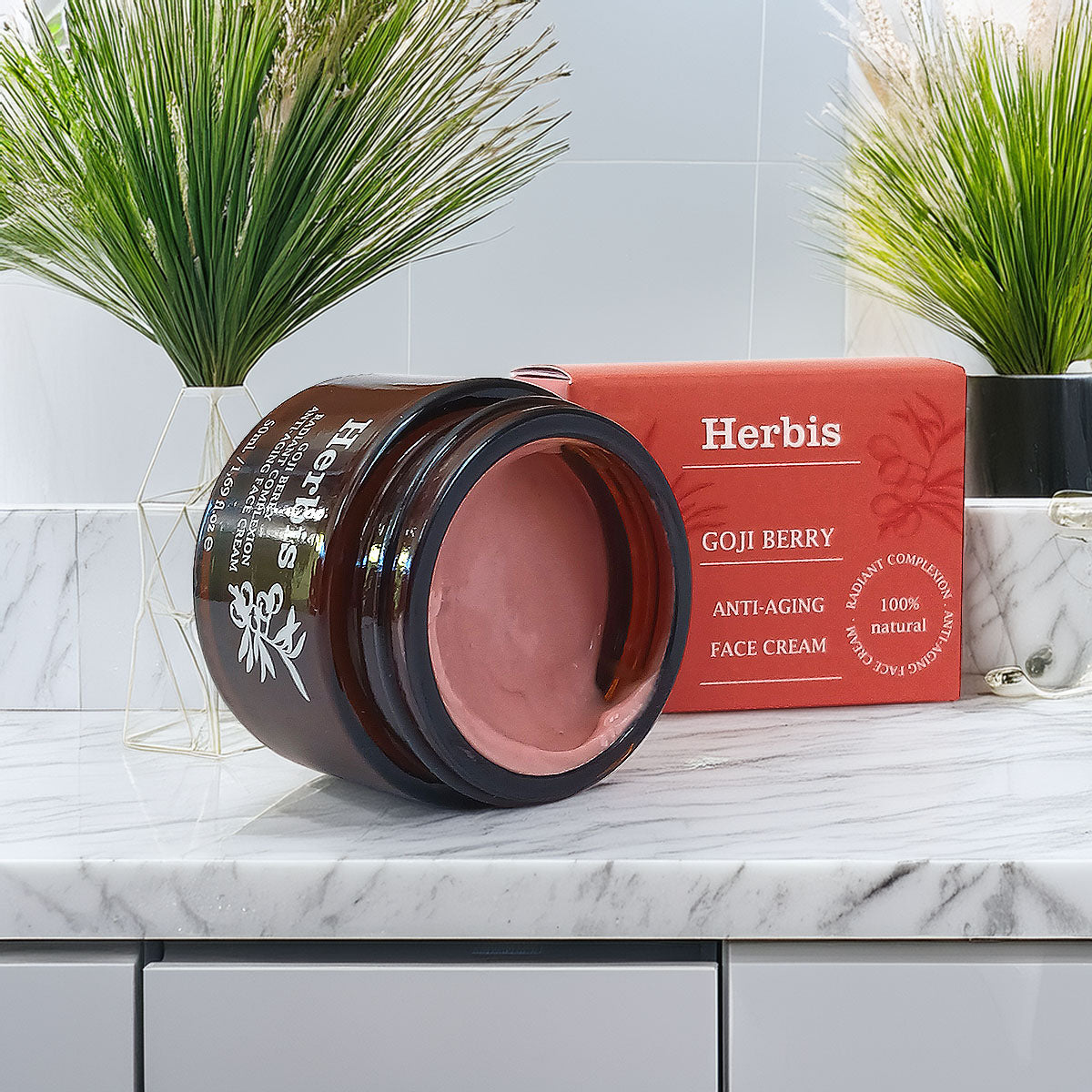 Cremă de față anti-îmbătrânire cu fructe de goji pentru piele radiantă 50 ml