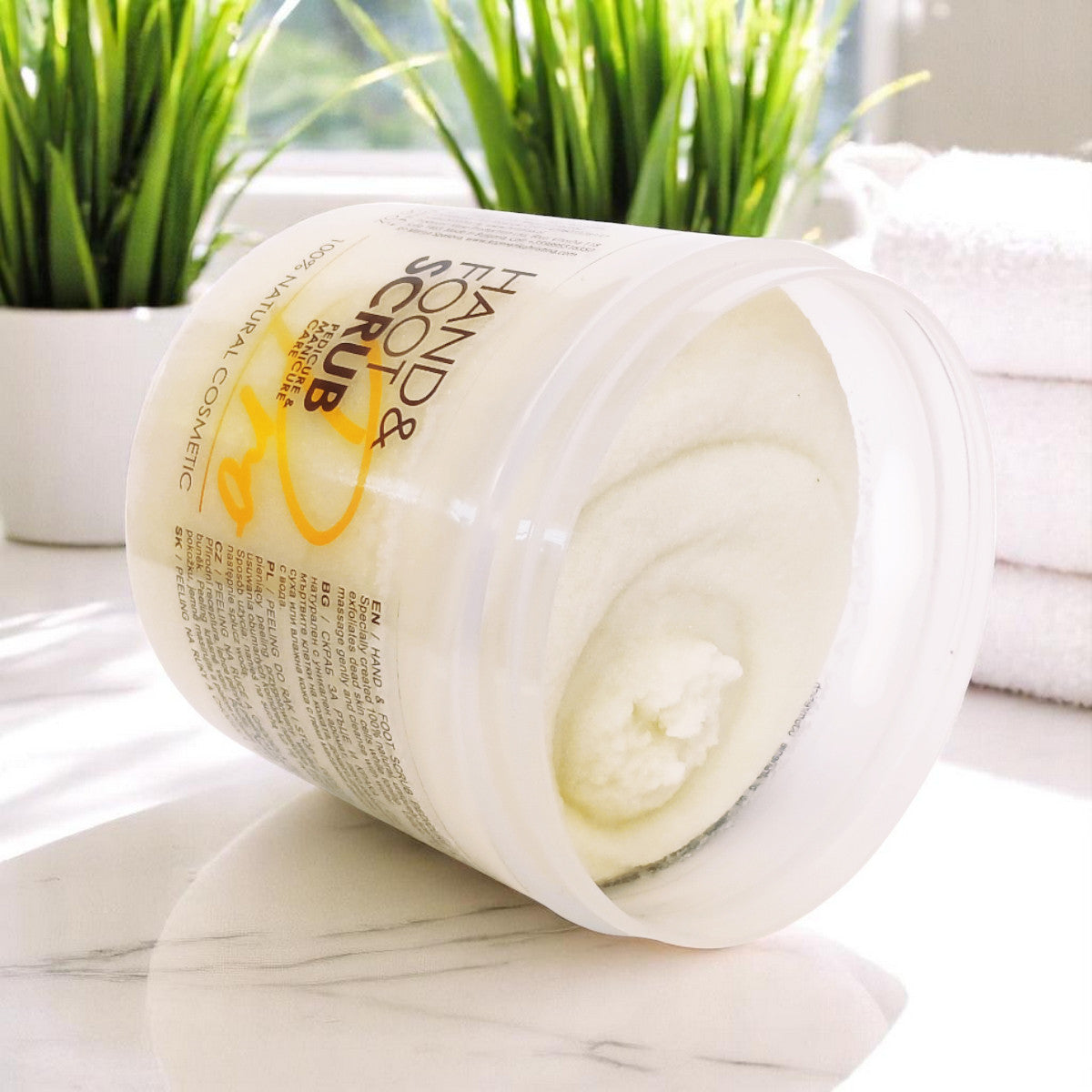 Cremă exfoliantă pentru mâini și picioare, 500 ml