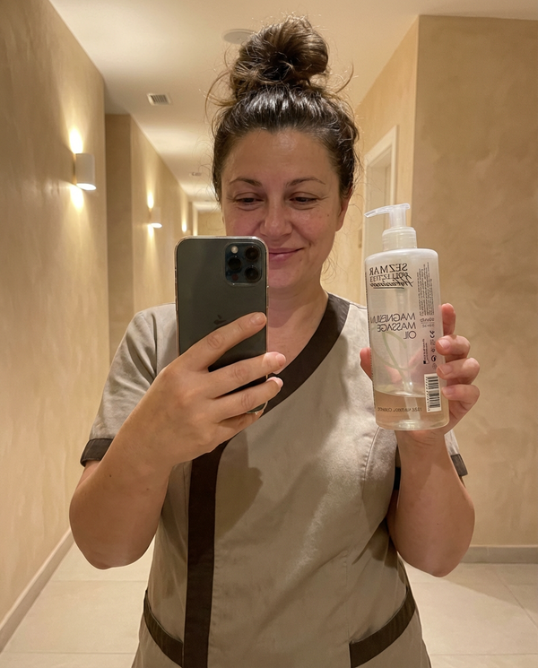 Andreea - Terapeut Masaj (RO)